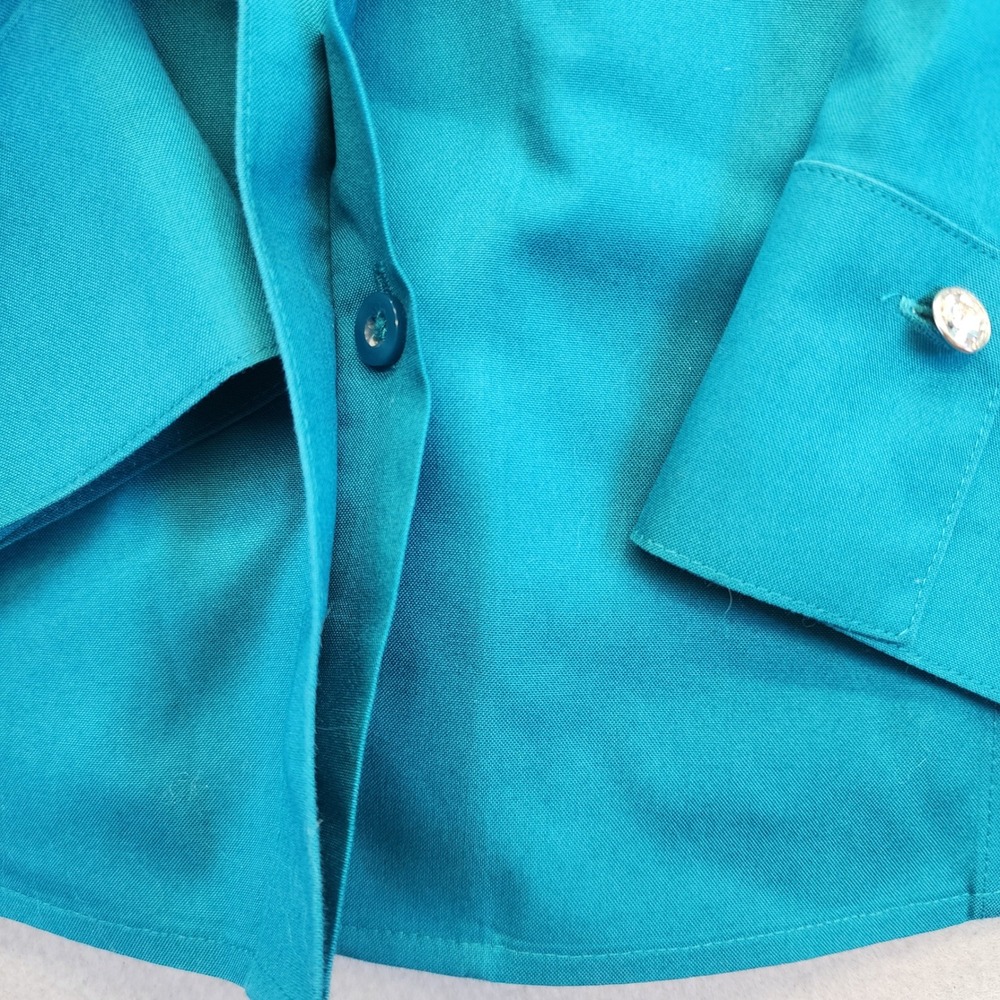 Chicos No Iron Teal Blue Button Down Shirt Rhinestone Crystal Buttons Size 1 M - Picture 6 of 13